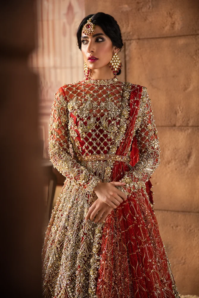 heavy lehenga for wedding