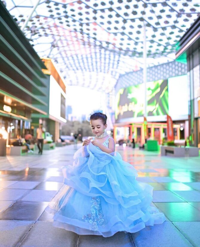 kids gown style