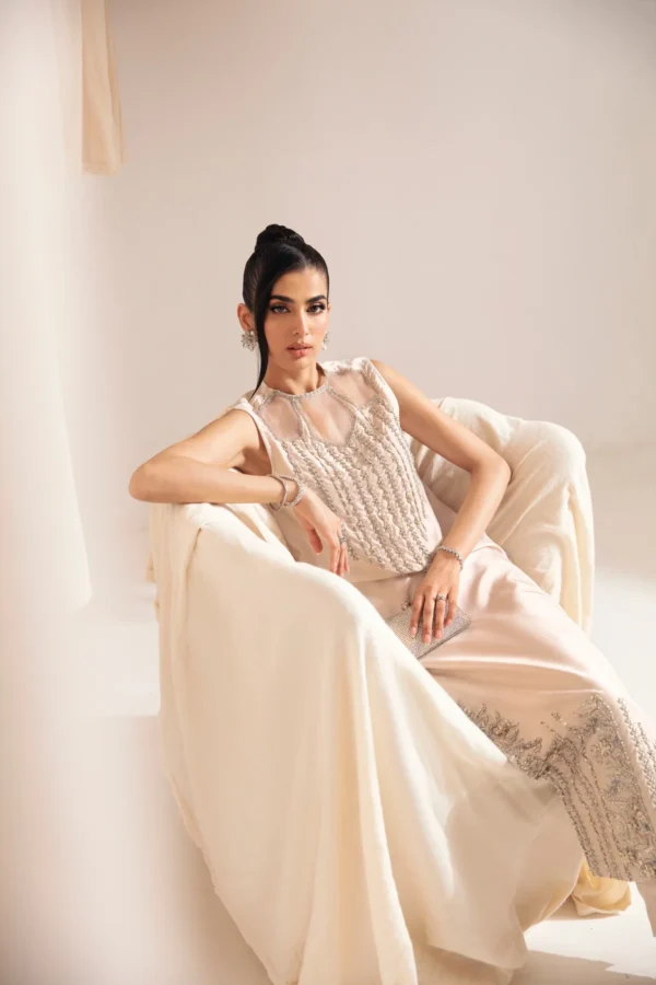 SHEEN - Image 4