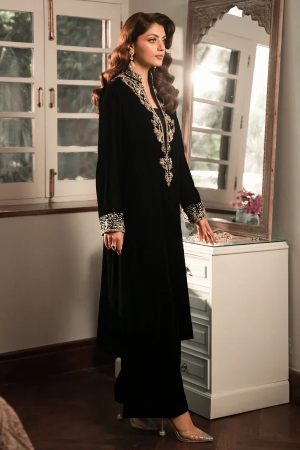 TIMELESS BLACK VELVET - Image 3