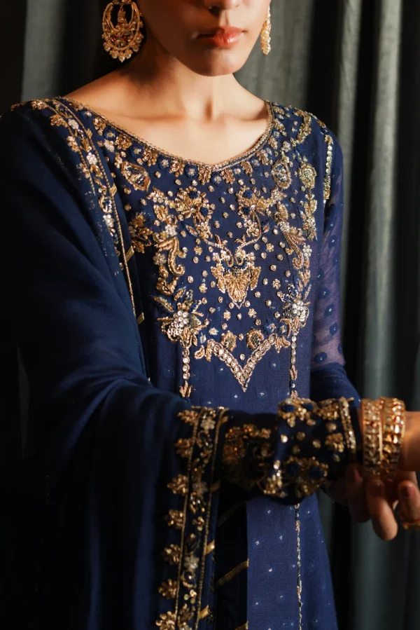 THE GOLDEN SAPPHIRE - Image 2